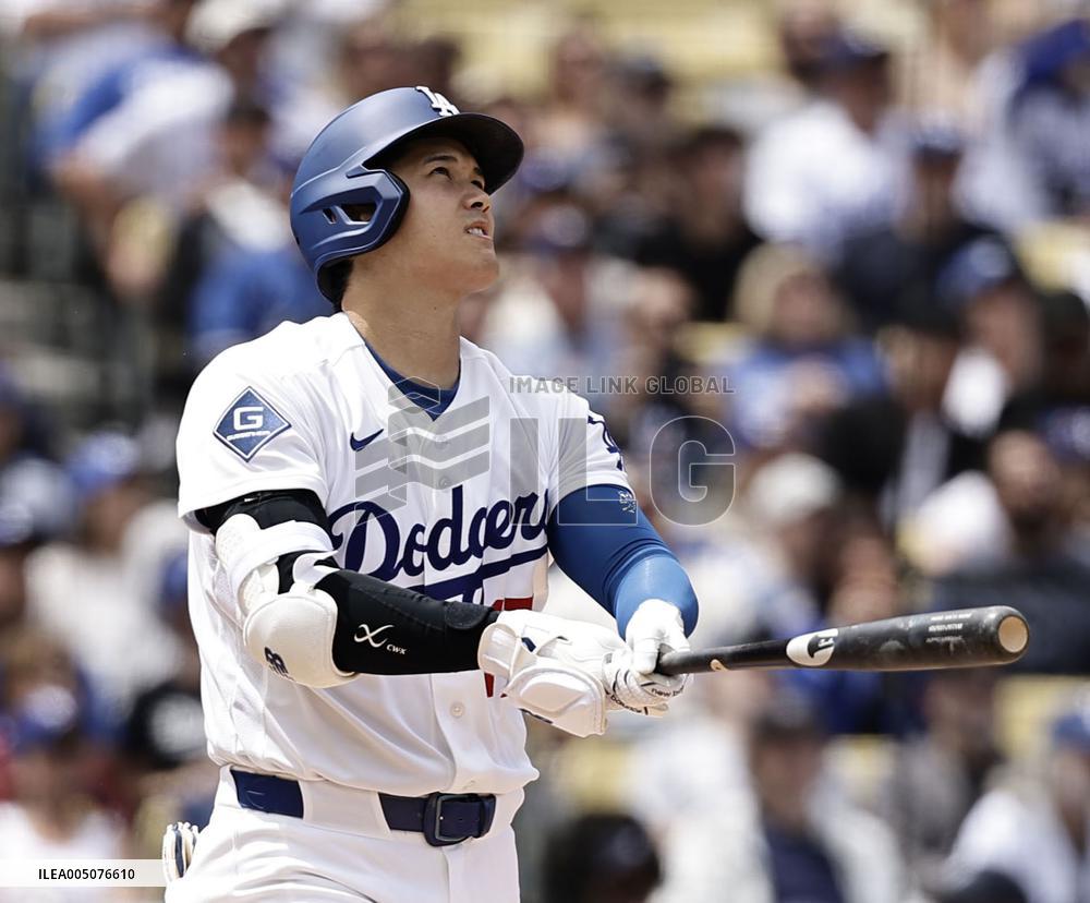 Baseball: Rangers vs. Dodgers