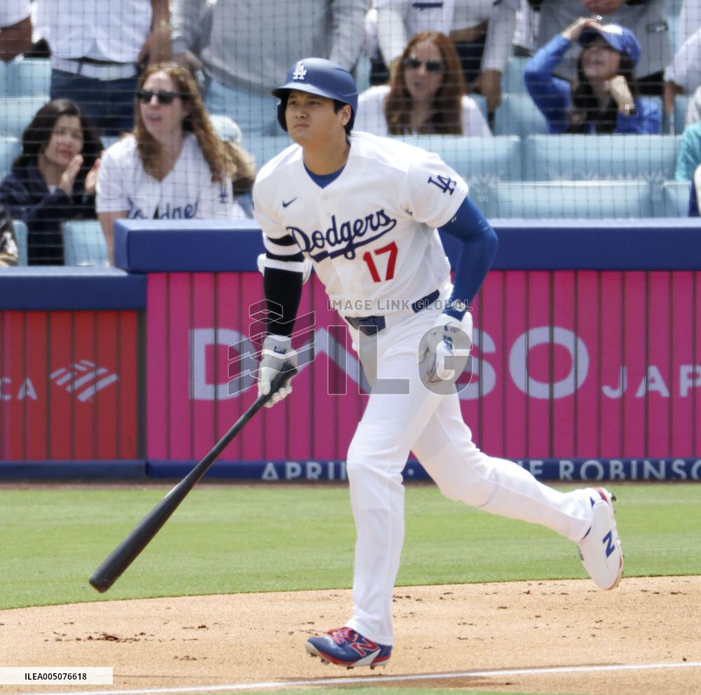 Baseball: Rangers vs. Dodgers