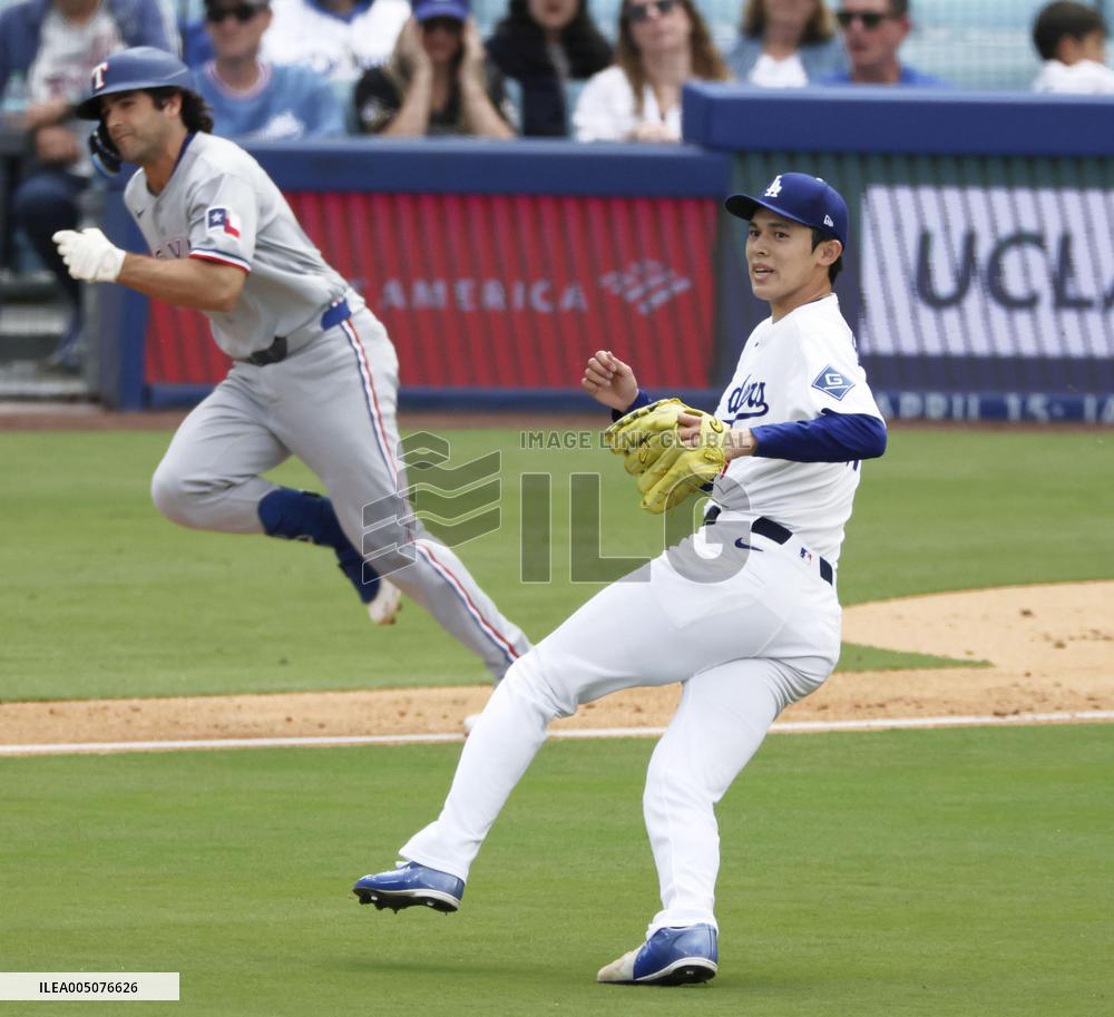 Baseball: Rangers vs. Dodgers
