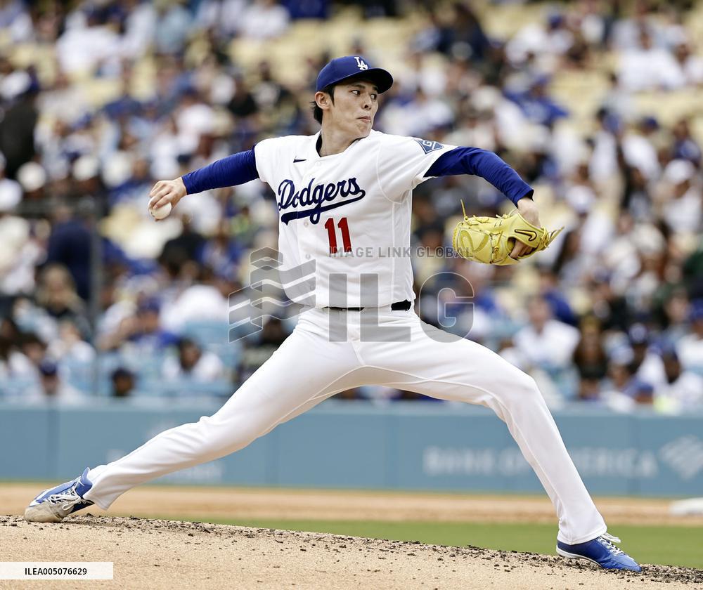 Baseball: Rangers vs. Dodgers