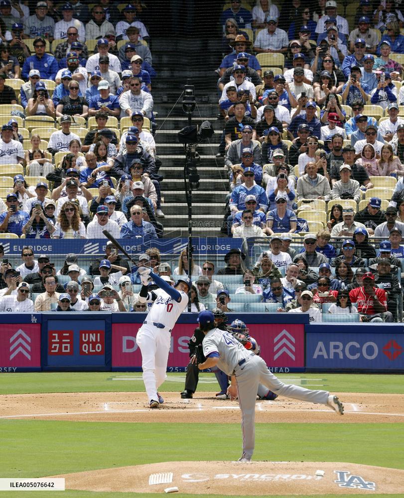 Baseball: Rangers vs. Dodgers