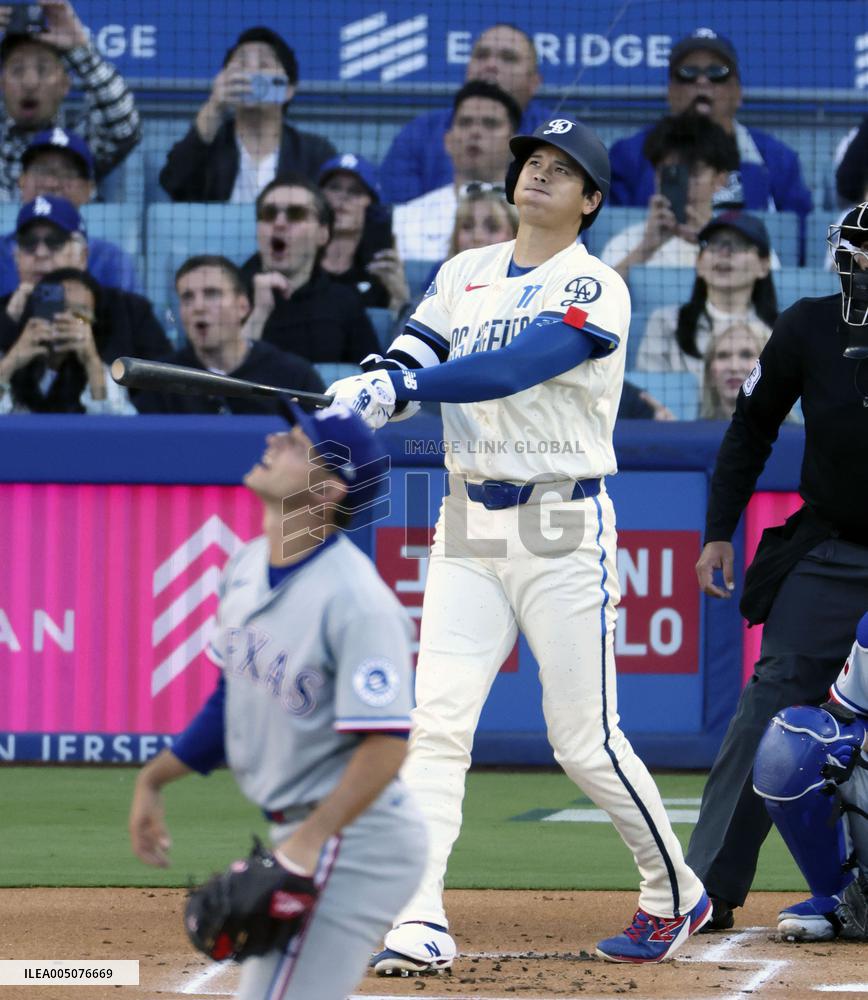 Baseball: Rangers vs. Dodgers
