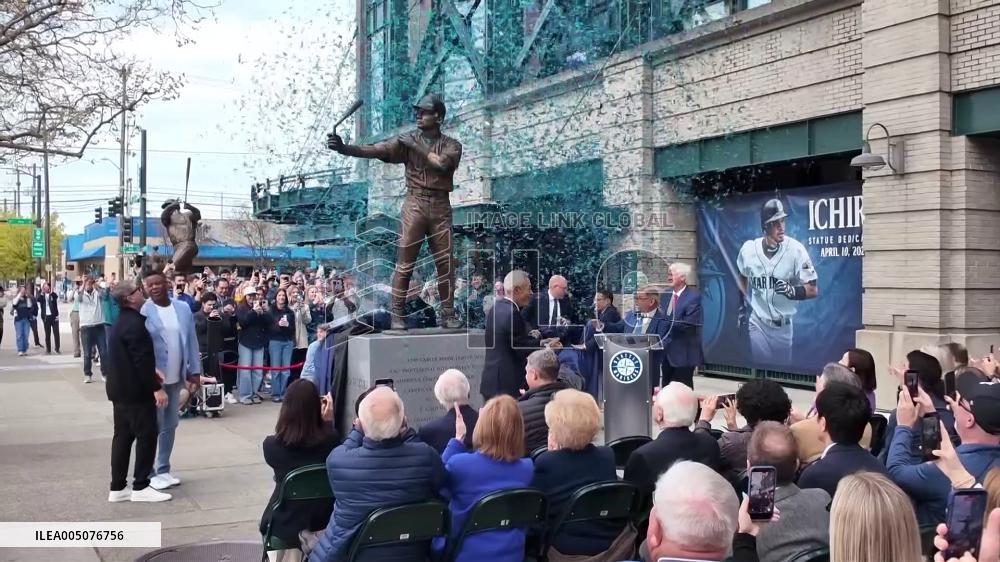 Baseball: Mariners unveil statue of Hall of Famer Ichiro