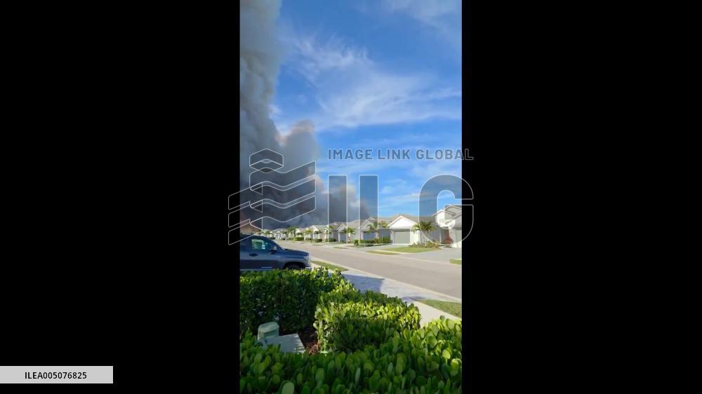 US: Evacuations Ordered as Picayune Strand Brush Fire Spreads in Collier County, FL 3