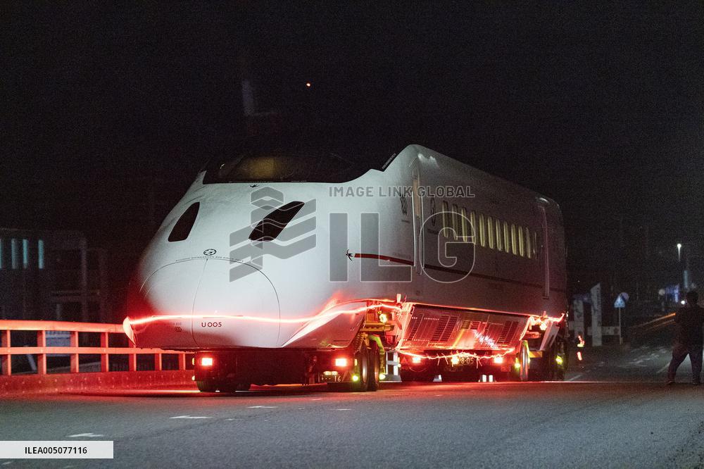 Kyushu Shinkansen: Tsubame's Great Adventure