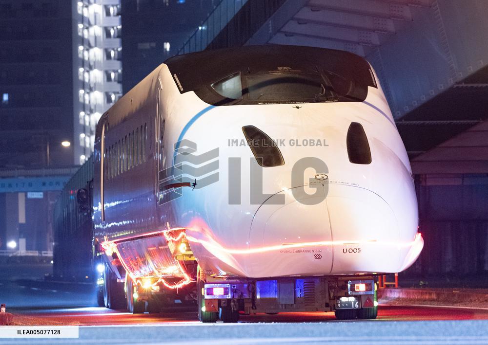 Kyushu Shinkansen: Tsubame's Great Adventure
