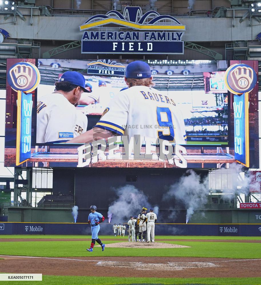 Baseball: Blue Jays vs. Brewers