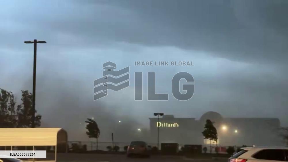 US: Thunderstorm Brings Hail, High Winds, and Power Outages to Middle Tennessee 2