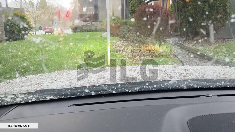 US: Strong Thunderstorms Bring Hail and Gusty Winds to Seattle Area
