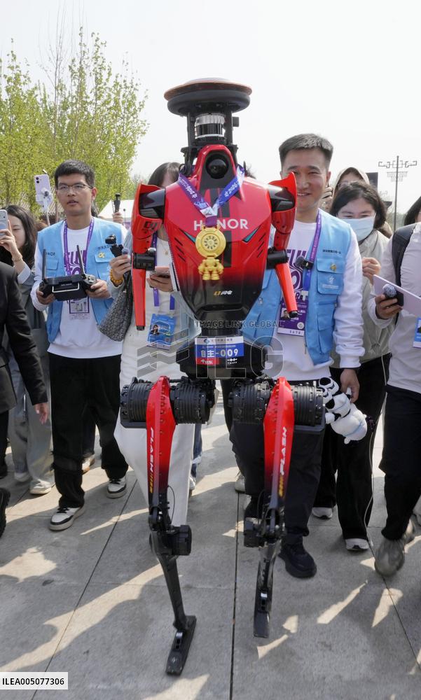 Robot marathon in Beijing
