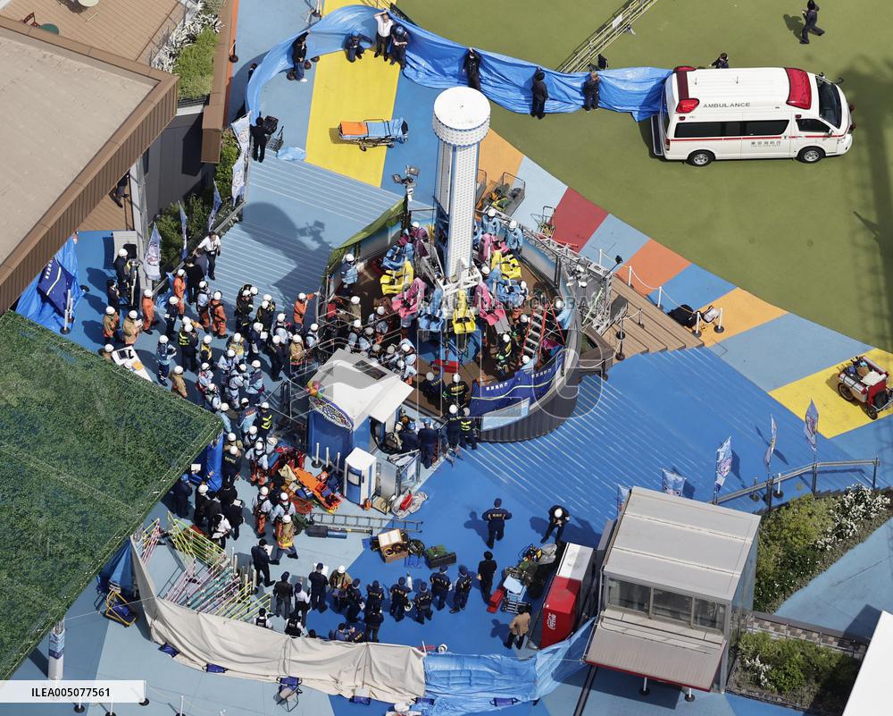 Accident at Tokyo amusement park