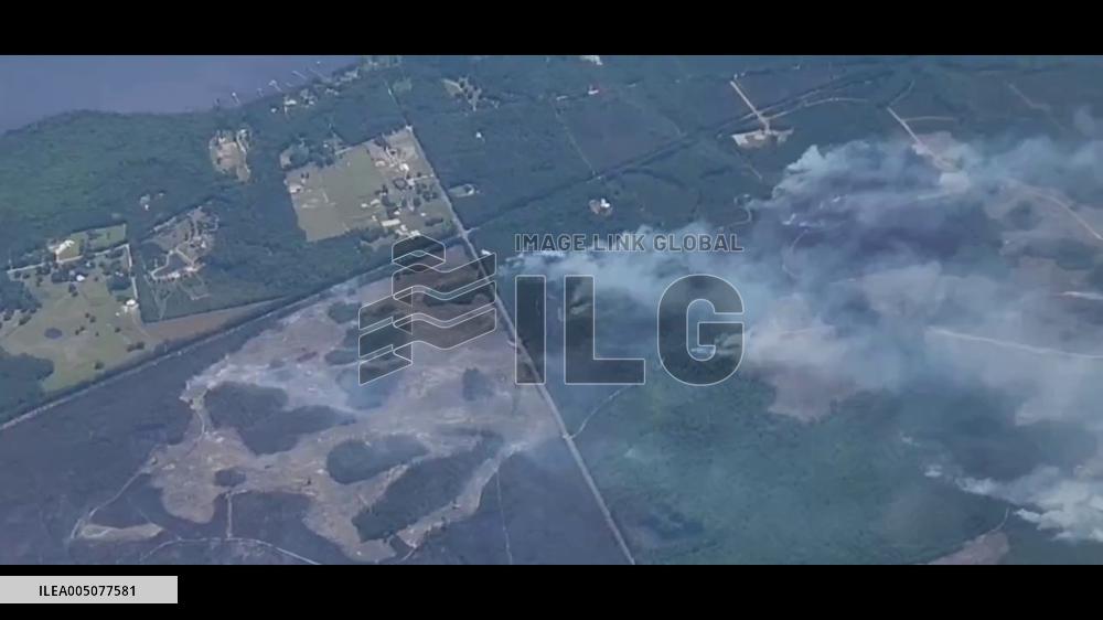 US: Aerial Footage Shows Firefighting Near St. Augustine Amid Florida Wildfires