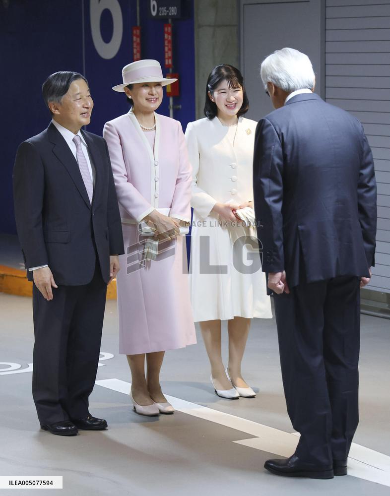 Japan imperial family at veterinary congress