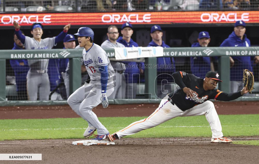 Baseball: Dodgers vs. Giants