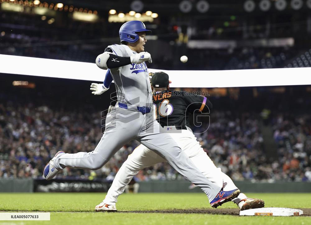 Baseball: Dodgers vs. Giants