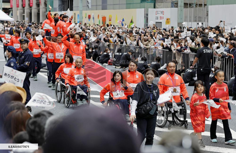 Parade by Olympic, Paralympic athletes