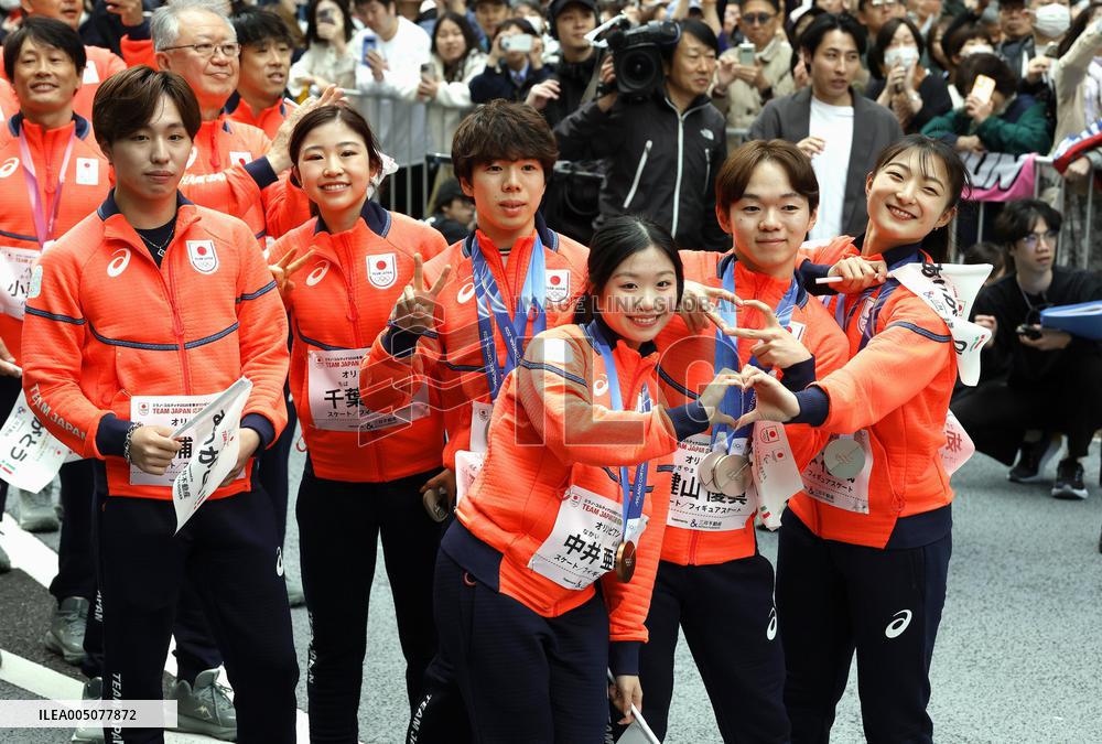 Parade by Olympic, Paralympic athletes
