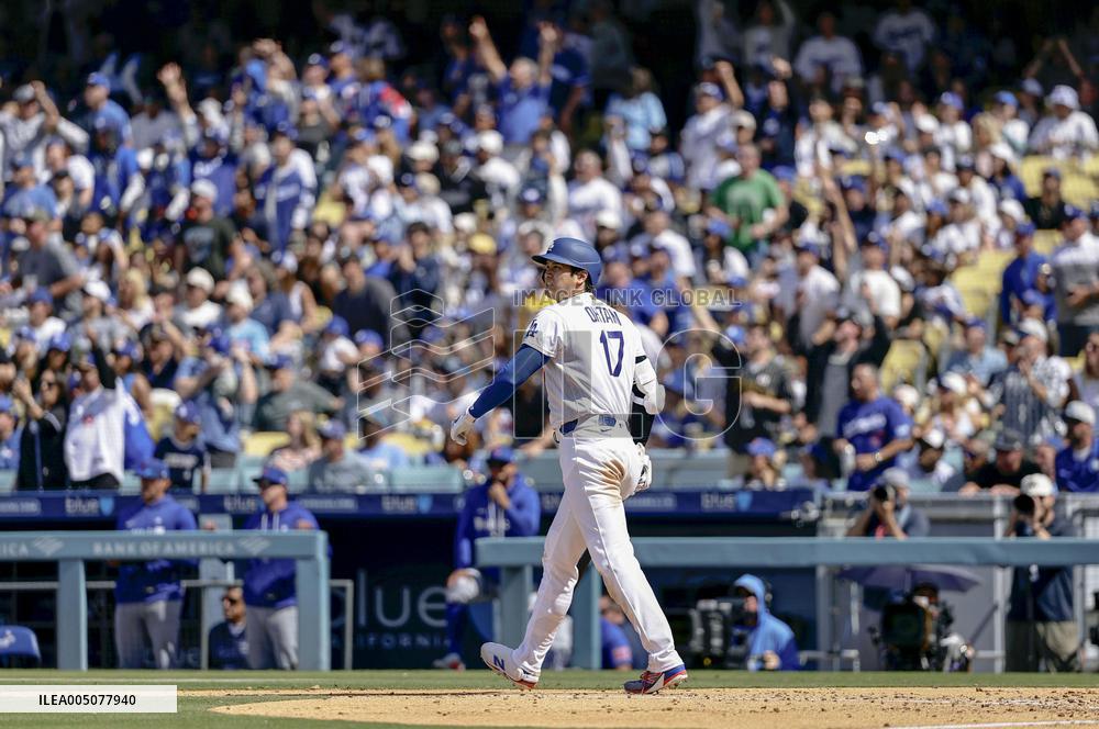 Baseball: Cubs vs. Dodgers