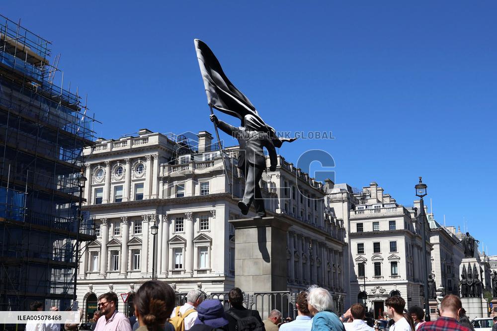 Banksy statue in London