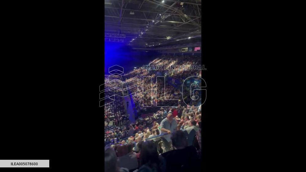 UK: Peter Kay Show at Birmingham Utilita Arena Evacuated After Suspicious Bag Found 2