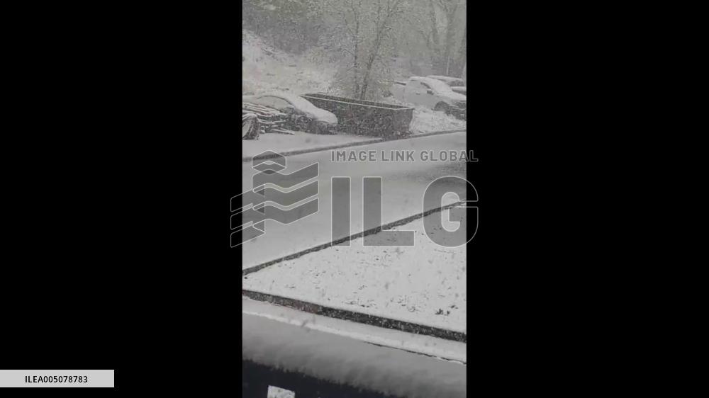 US: Spring Snowstorm Sweeps Across Colorado, Bringing Snow From Mountains to Denver