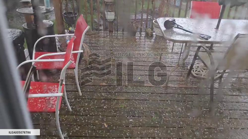 US: Hail and Strong Storms Strike Chicago Area
