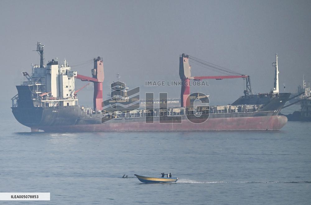 Vessels in Strait of Hormuz