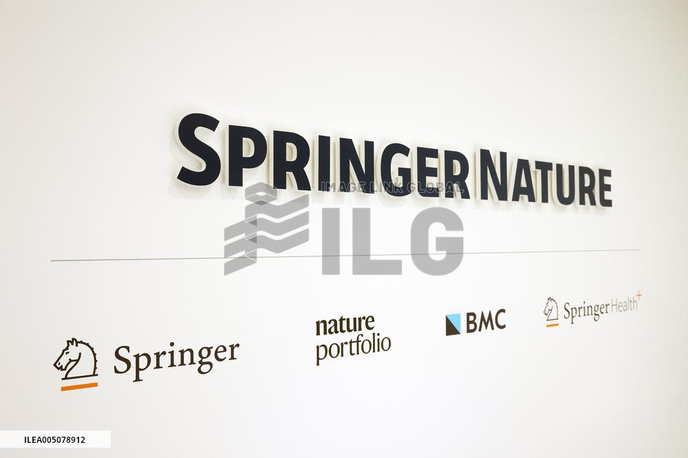 Springer Nature sign and logo