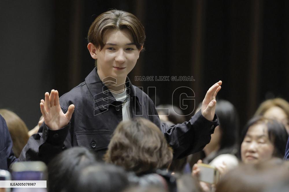 Figure skater Nakata at talk event