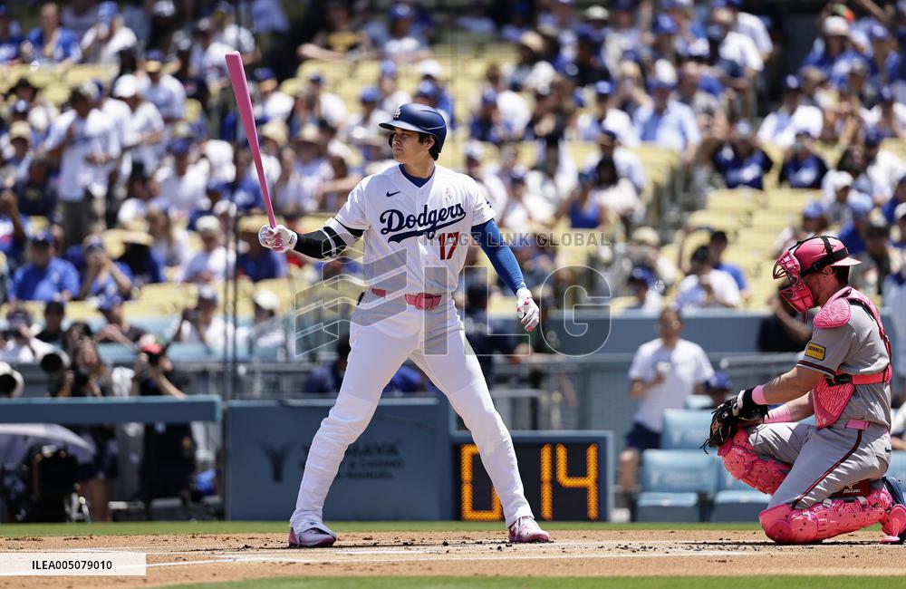 Baseball: Braves vs. Dodgers