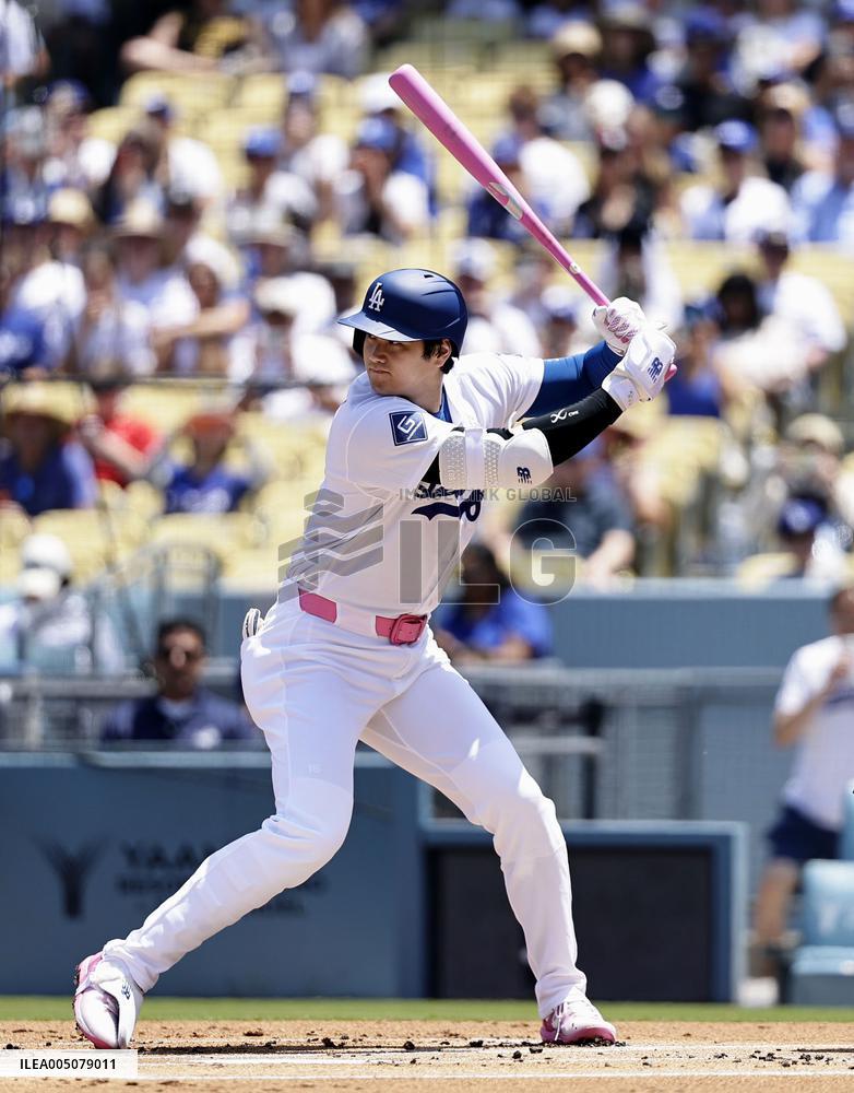 Baseball: Braves vs. Dodgers