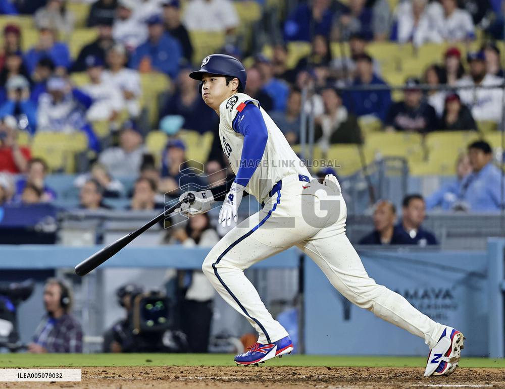 Baseball: Braves vs. Dodgers