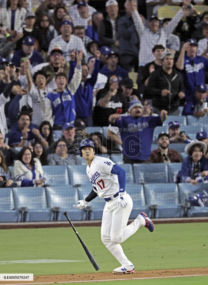 Baseball: Giants vs. Dodgers