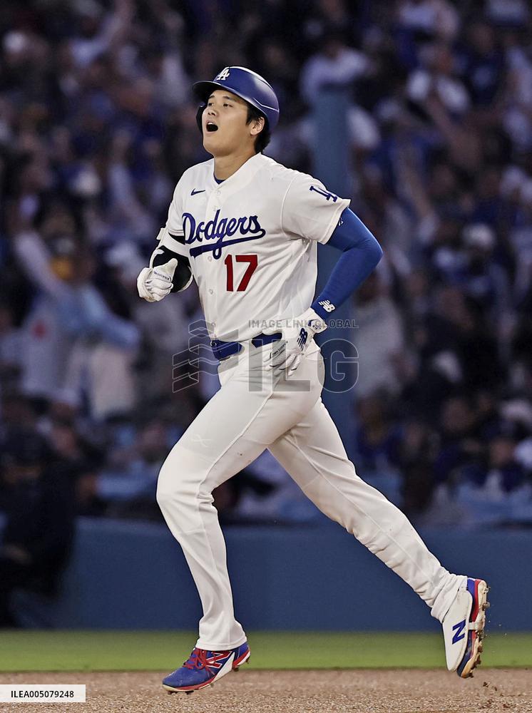 Baseball: Giants vs. Dodgers