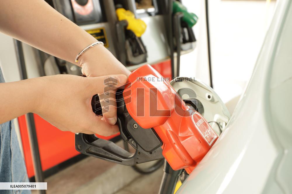 Soaring Gas Prices: A Scene at the Gas Station