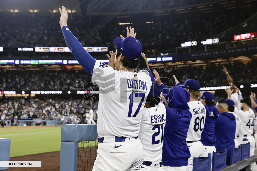 Baseball: Giants vs. Dodgers