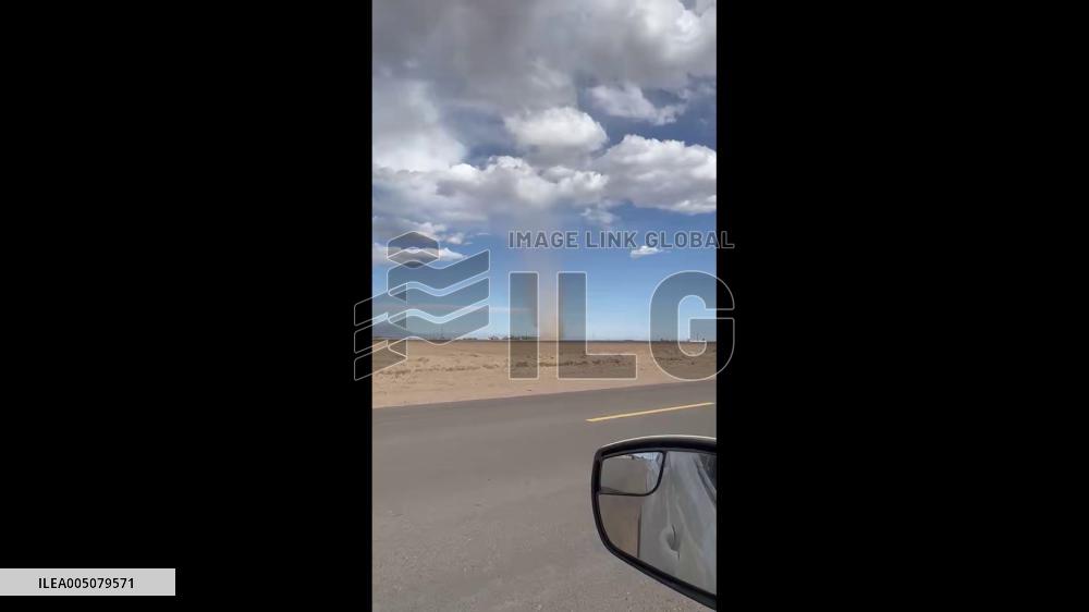 US: Several Dust Devils Sweep Through Southern Colorado