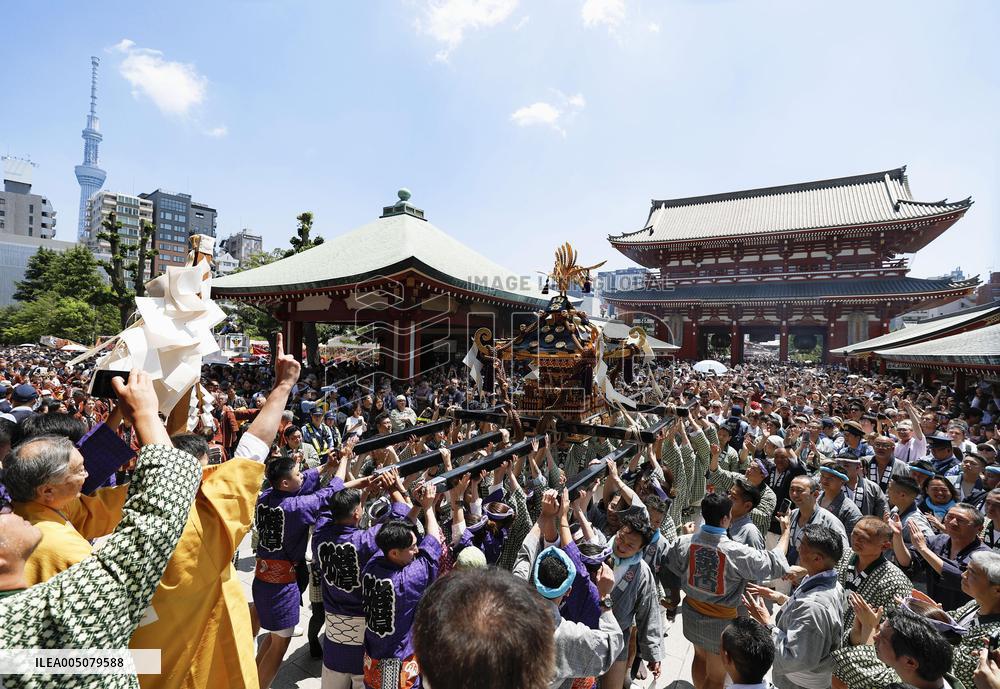 Sanja festival in Tokyo's Asakusa