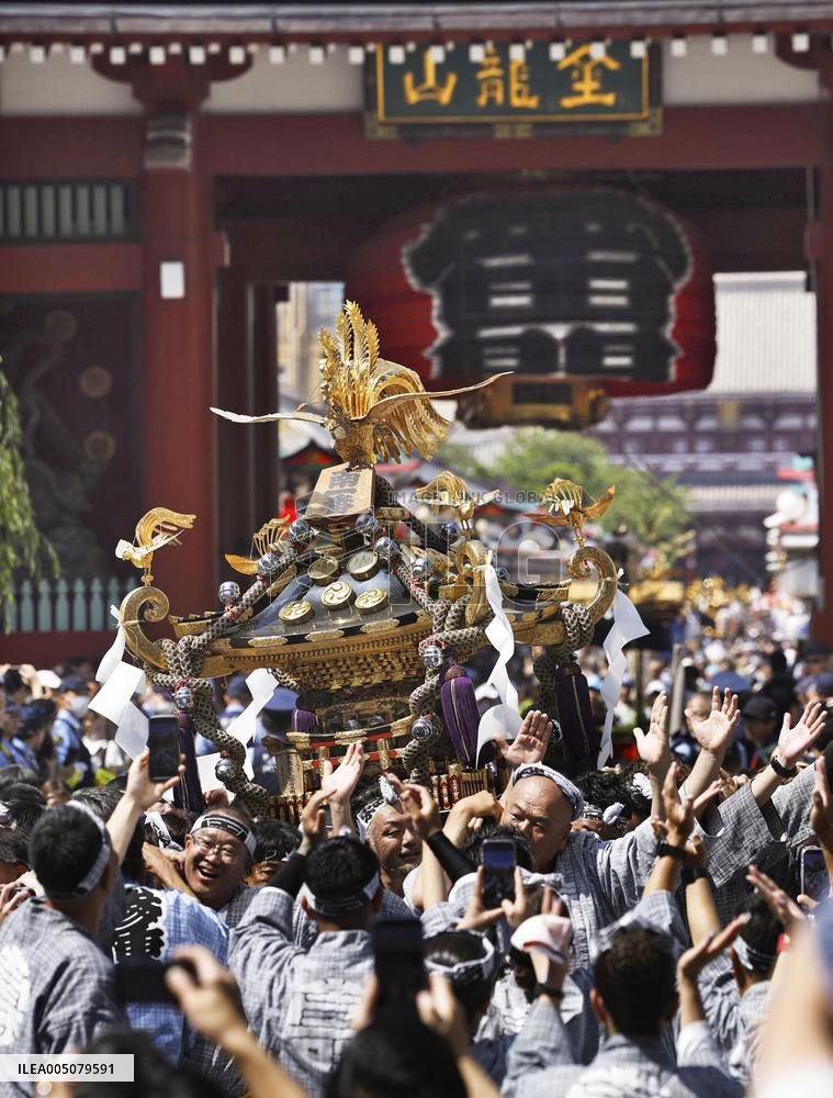 Sanja festival in Tokyo's Asakusa
