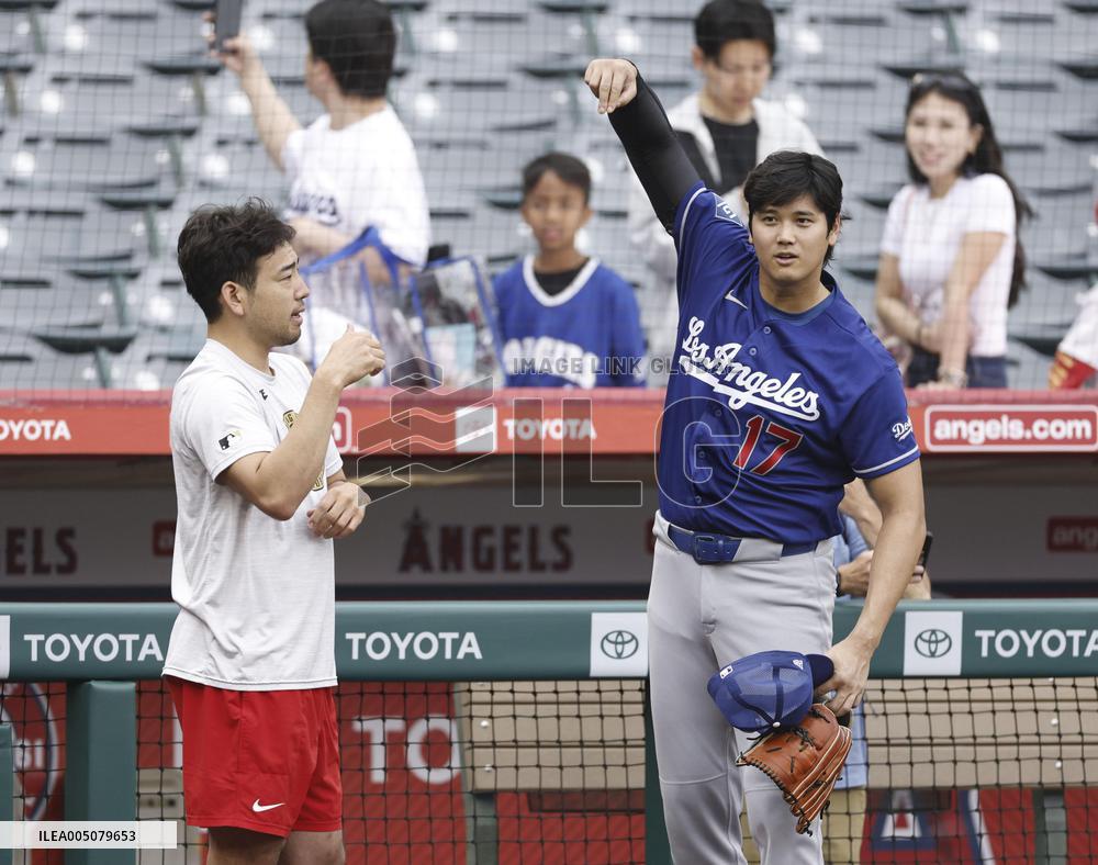 Baseball: Dodgers vs. Angels
