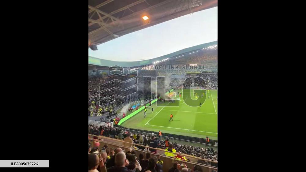 France: Nantes Game Abandoned After Ultras Storm Field