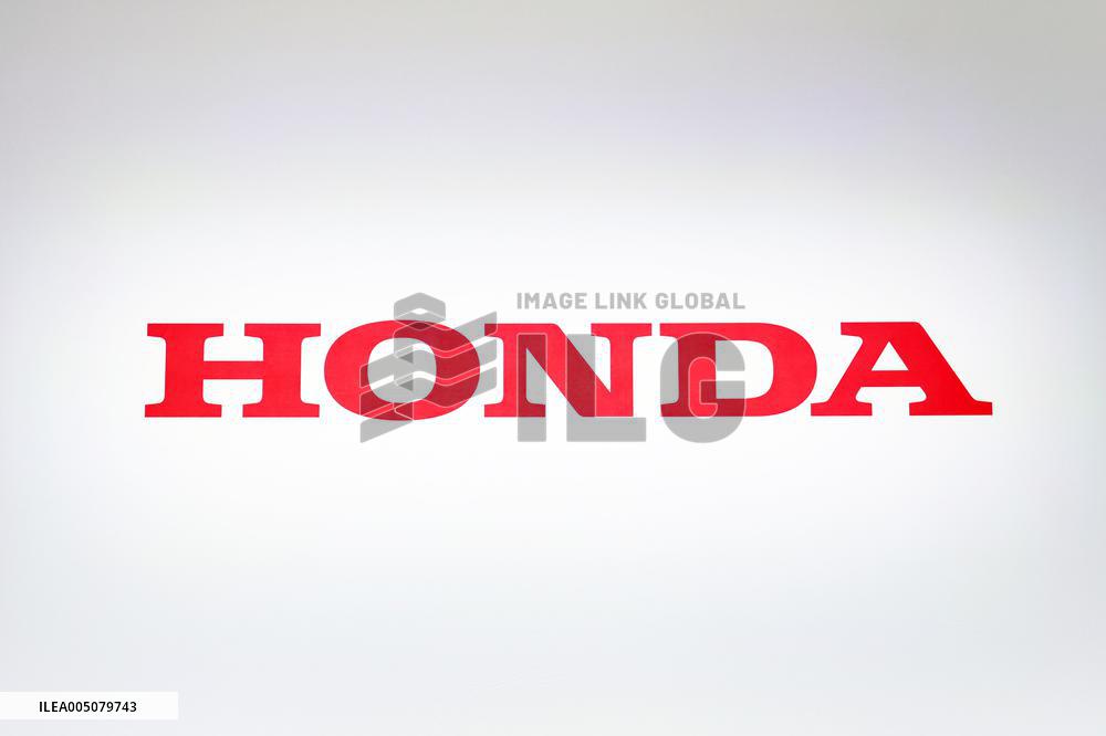 Honda sign and logo