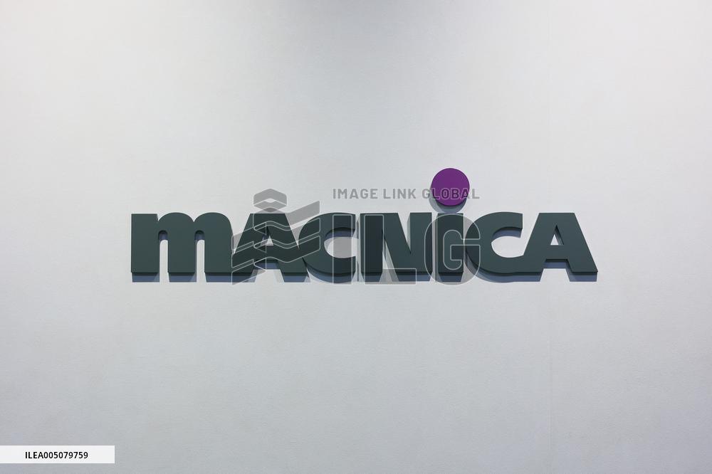 Macnica sign and logo