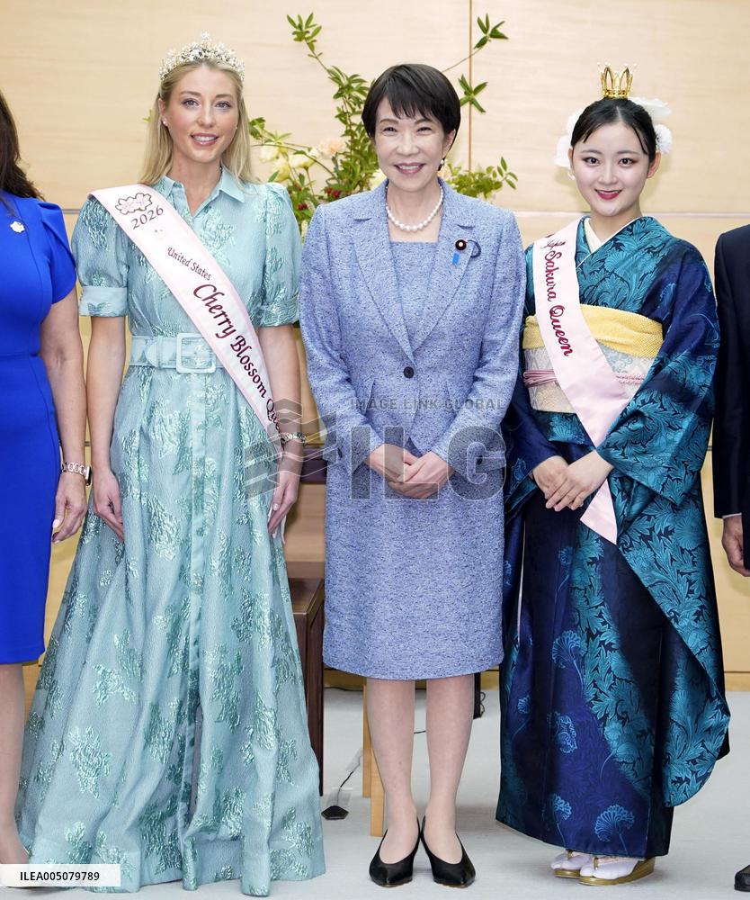 Japanese, U.S. cherry blossom queens