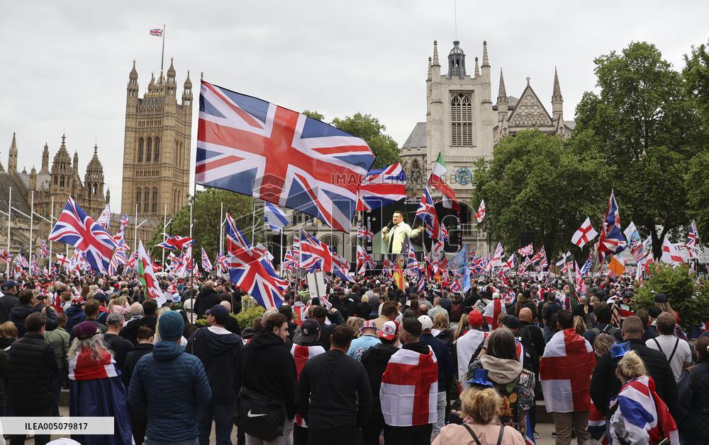 Britain far-right rally