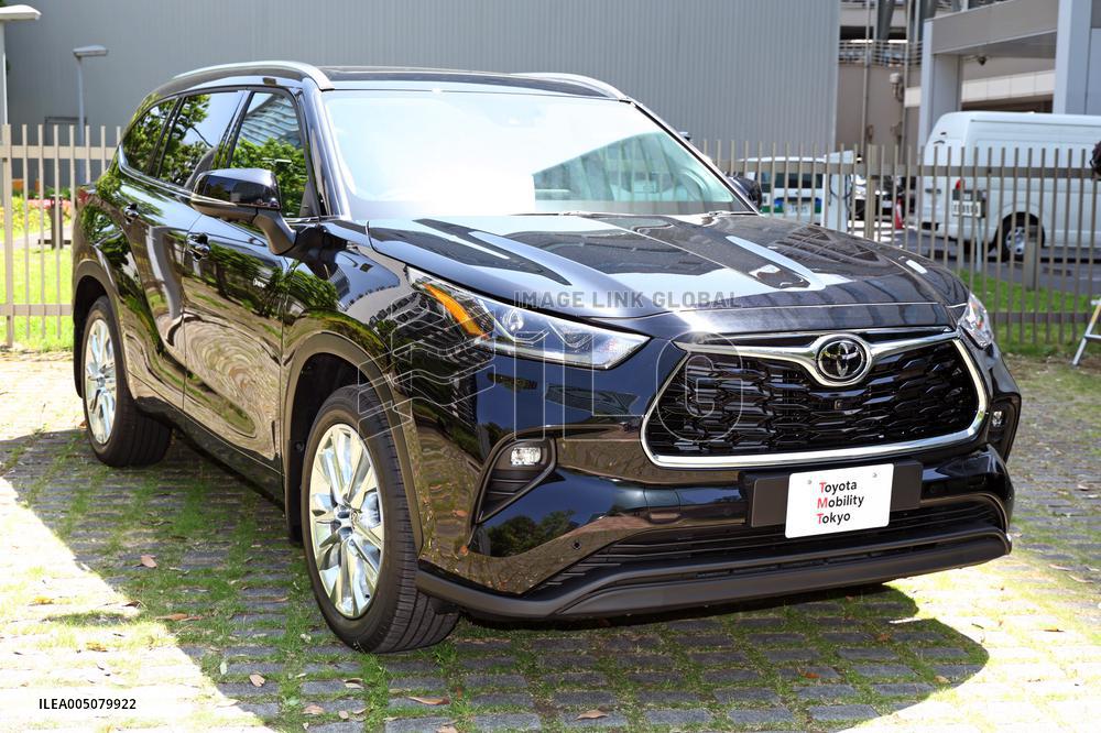 Toyota Motor Corporation: Imported Highlander