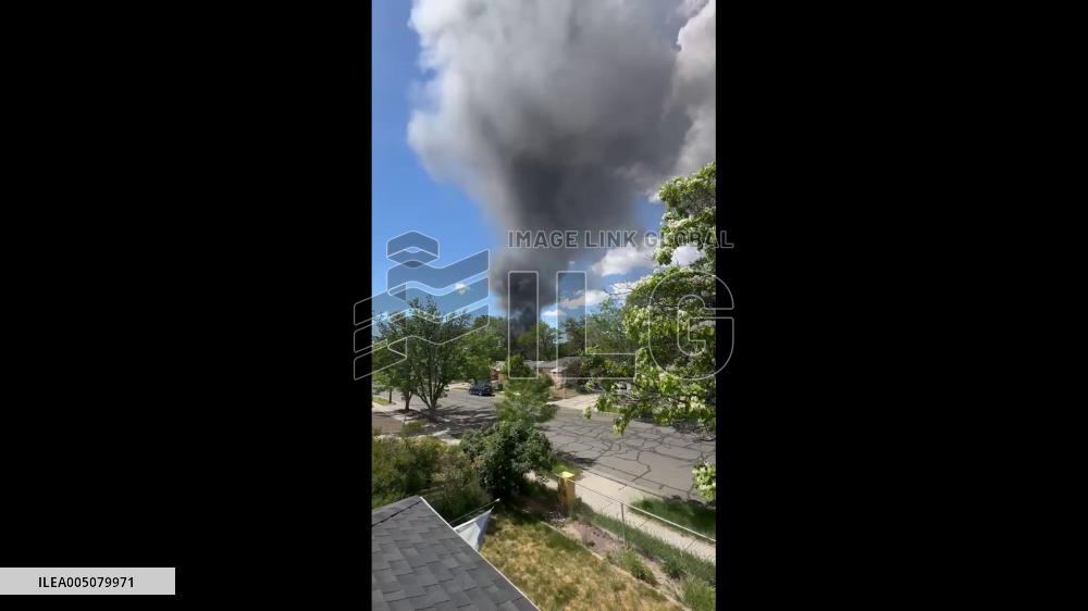 US: Three-Alarm Blaze Engulfs Salt Lake City Electronics Recycling Facility