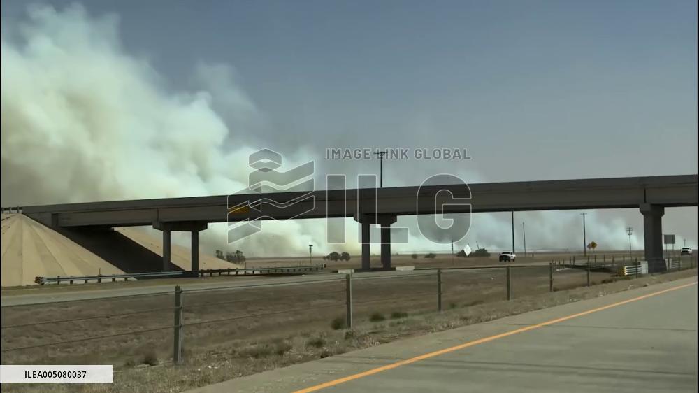 US: High Winds Spark Multiple Wildfires Across Texas Panhandle, Forcing Evacuations