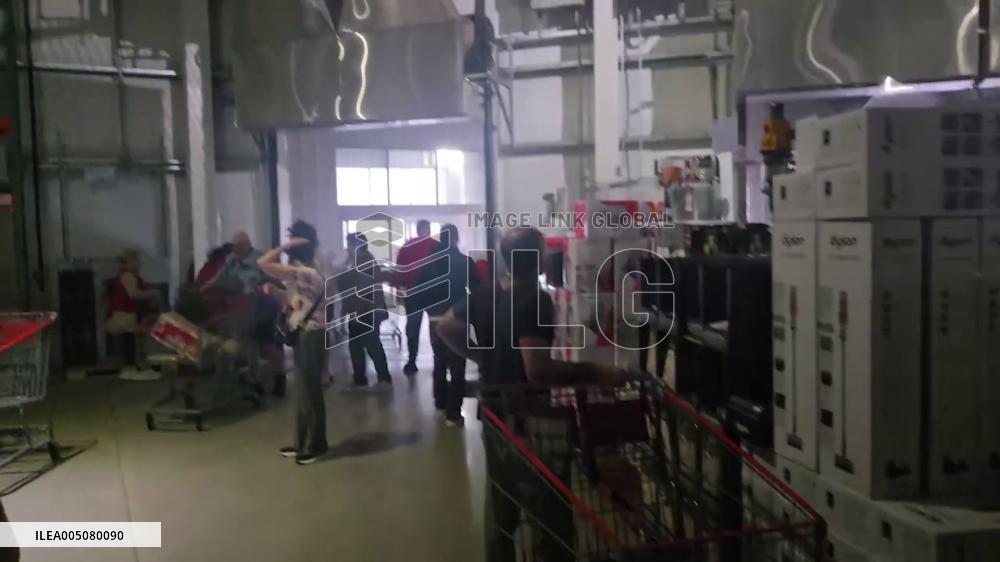 Canada: Shoppers Take Shelter at Costco During Tornado-Warned Storm in Ontario