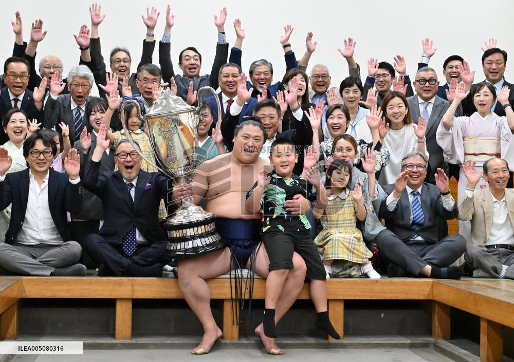 Summer Grand Sumo Tournament